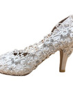 Svadobné topánky zo saténovej čipky s drahokamovými ihličkovými svadobnými topánkami ručne vyrábané svadobné topánky