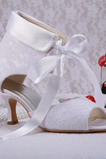 Červené dámske čižmy módne svadobné ihlové bodkované čipkované svadobné topánky