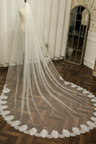 Svadobný závoj s dlhým úsekom Mäkký sieťový zakódovaný závoj zo slonoviny Veľký vlečný čipkový závoj