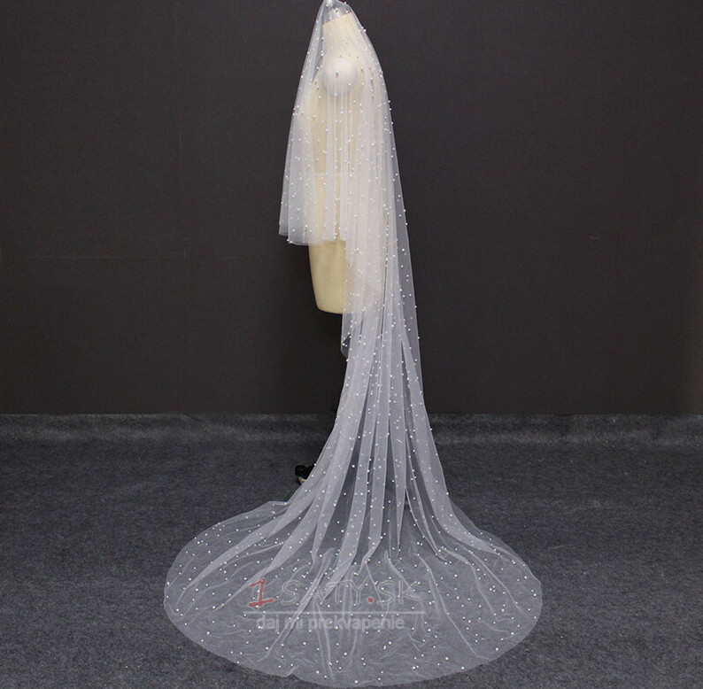 svadobný luxusný perlový závoj svadobný perlový závoj svadobné doplnky závoj